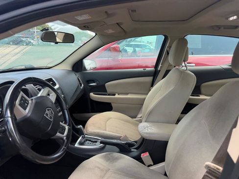 Used 2012 Dodge Avenger SXT FWD image 14