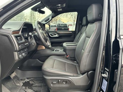 Certified 2024 Chevrolet Suburban High Country image 21