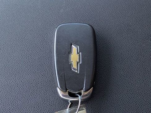 Used 2019 Chevrolet Equinox LT image 31