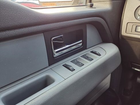 Used 2013 Ford F150 XLT w/ Luxury Equipment Group image 18