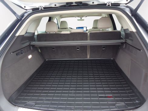 Used 2021 Lincoln Nautilus Reserve w/ Class II Trailer Tow Package image 10