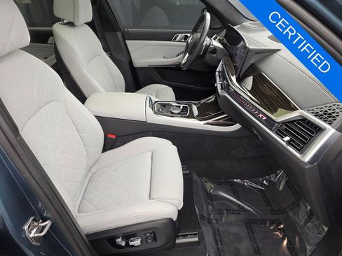 Certified 2024 BMW X7 xDrive40i image 31