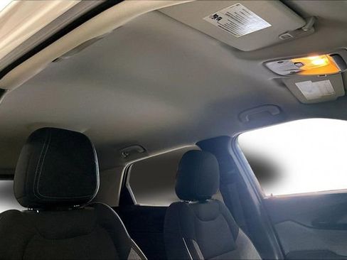 Certified 2023 Chevrolet TrailBlazer LT w/ Convenience Package image 27