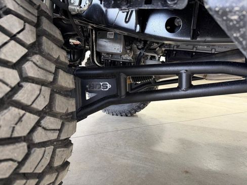 New 2026 Ford F250 Lariat w/ Black Appearance Package image 17