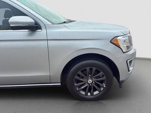 Used 2021 Ford Expedition Max Limited image 26