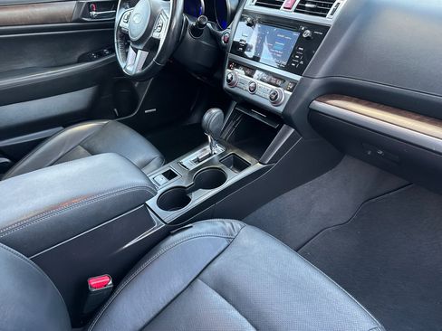 Used 2016 Subaru Outback 2.5i Limited image 13