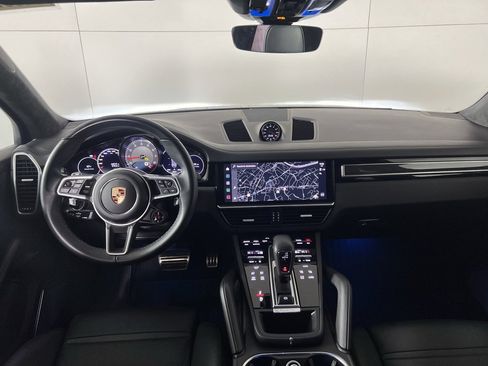 Certified 2023 Porsche Cayenne GTS image 24