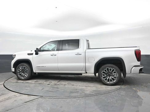 Used 2025 GMC Sierra 1500 Denali Ultimate image 3