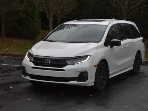 New 2026 Honda Odyssey Sport-L image 3