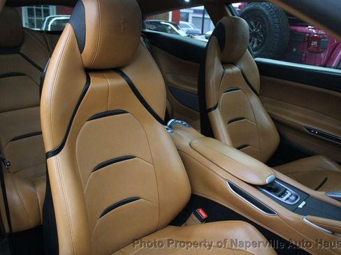 Used 2017 Ferrari GTC4Lusso AWD/4WD image 45
