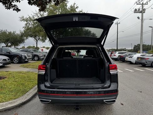 Used 2022 Volkswagen Atlas SEL image 19