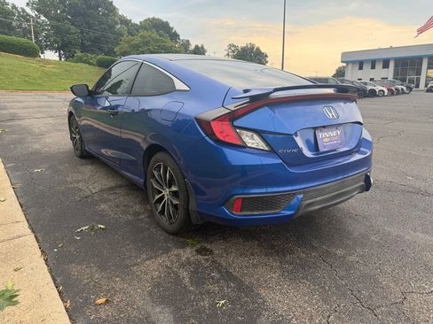 Used 2016 Honda Civic LX-P image 5