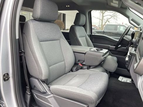 Used 2025 Ford F150 XLT w/ Equipment Group 301A Standard image 21