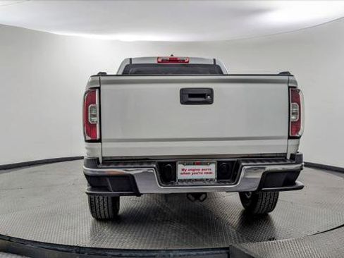 Used 2019 GMC Canyon W/T image 7