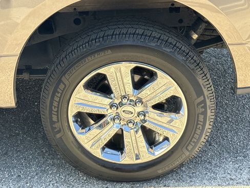 Used 2020 Ford F150 XLT w/ Equipment Group 302A Luxury image 19