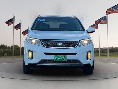 Used 2015 Kia Sorento SX image 2