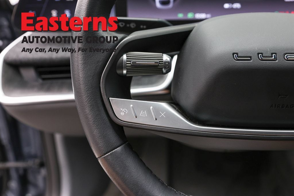 Used 2024 Lucid Air Pure RWD image 17