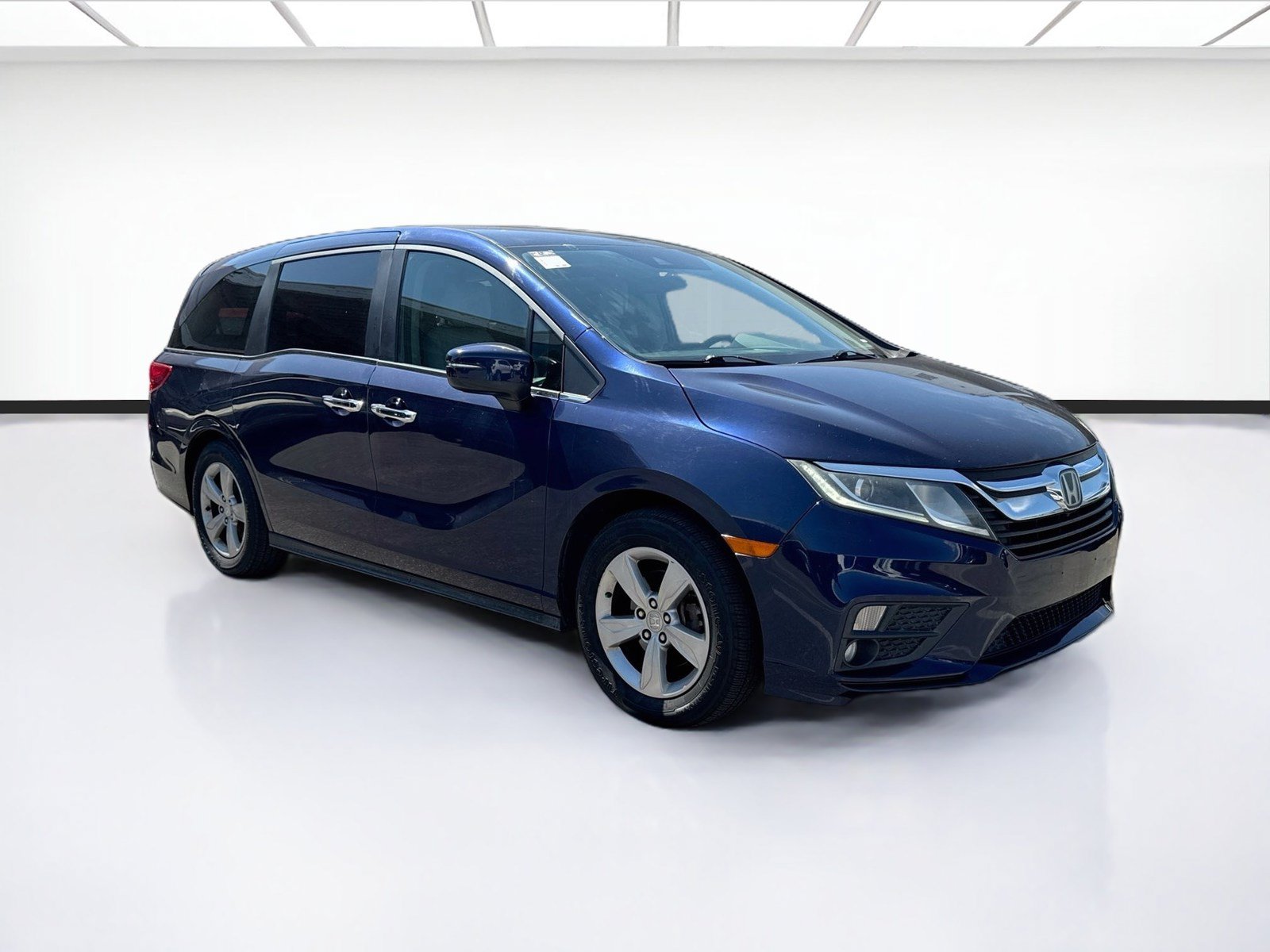 Used 2018 Honda Odyssey EX image 3