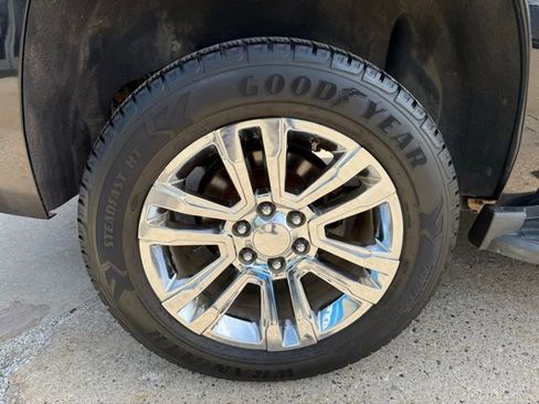 Used 2017 Chevrolet Tahoe LT AWD/4WD image 11