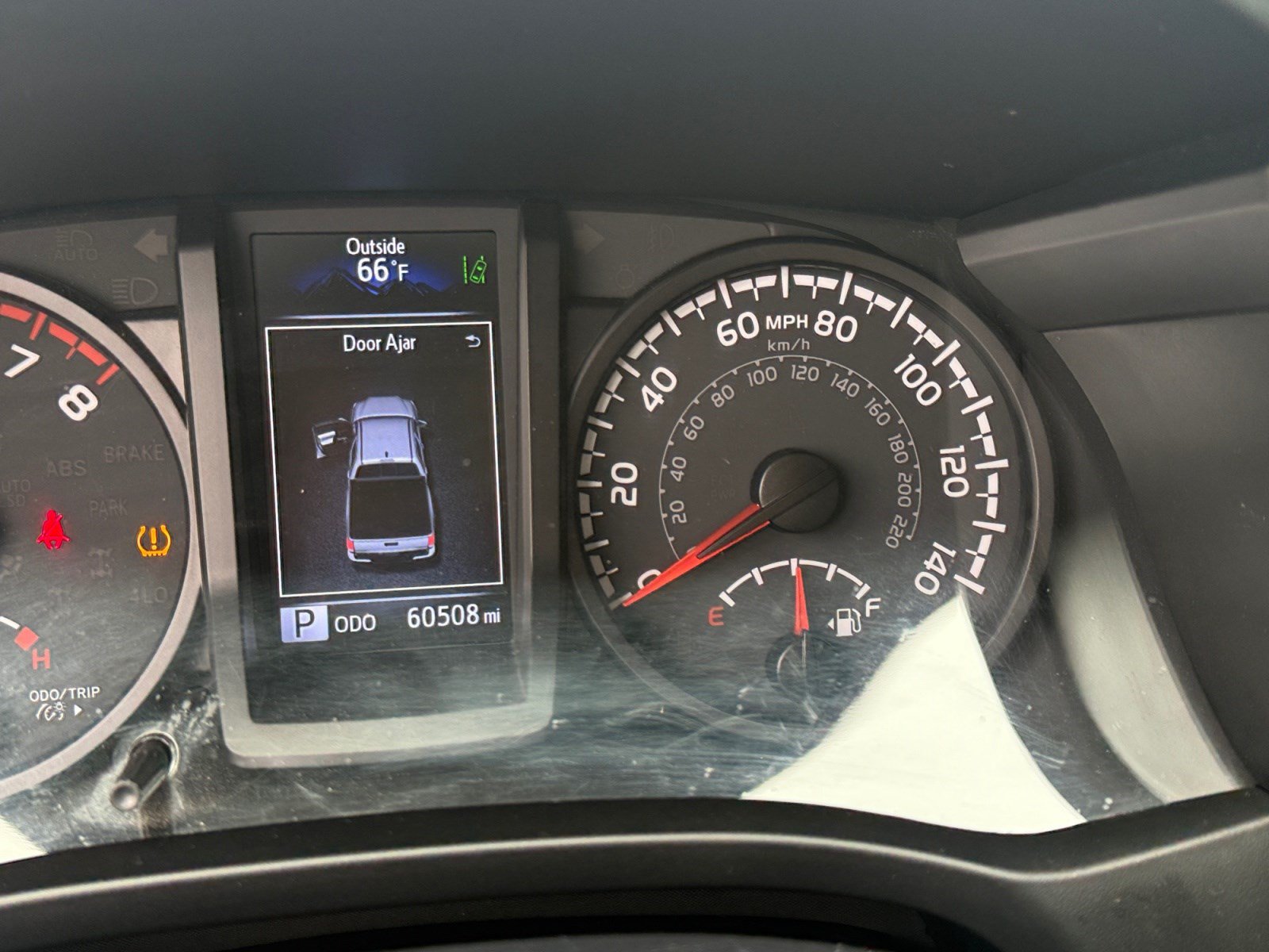 Used 2021 Toyota Tacoma SR AWD/4WD image 11