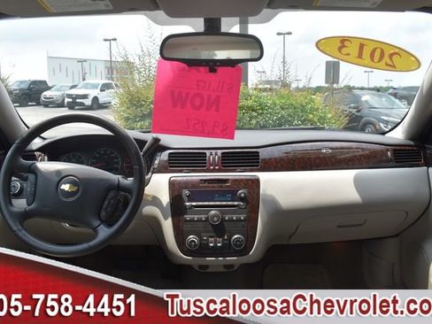 Used 2013 Chevrolet Impala LT FWD image 3