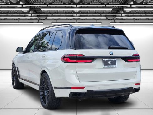 Used 2026 BMW X7 xDrive40i image 7