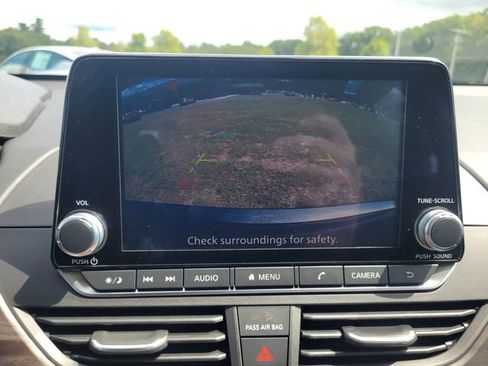 New 2025 Nissan Altima 2.5 SV image 22