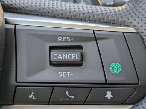 New 2025 Mitsubishi Outlander SEL image 27