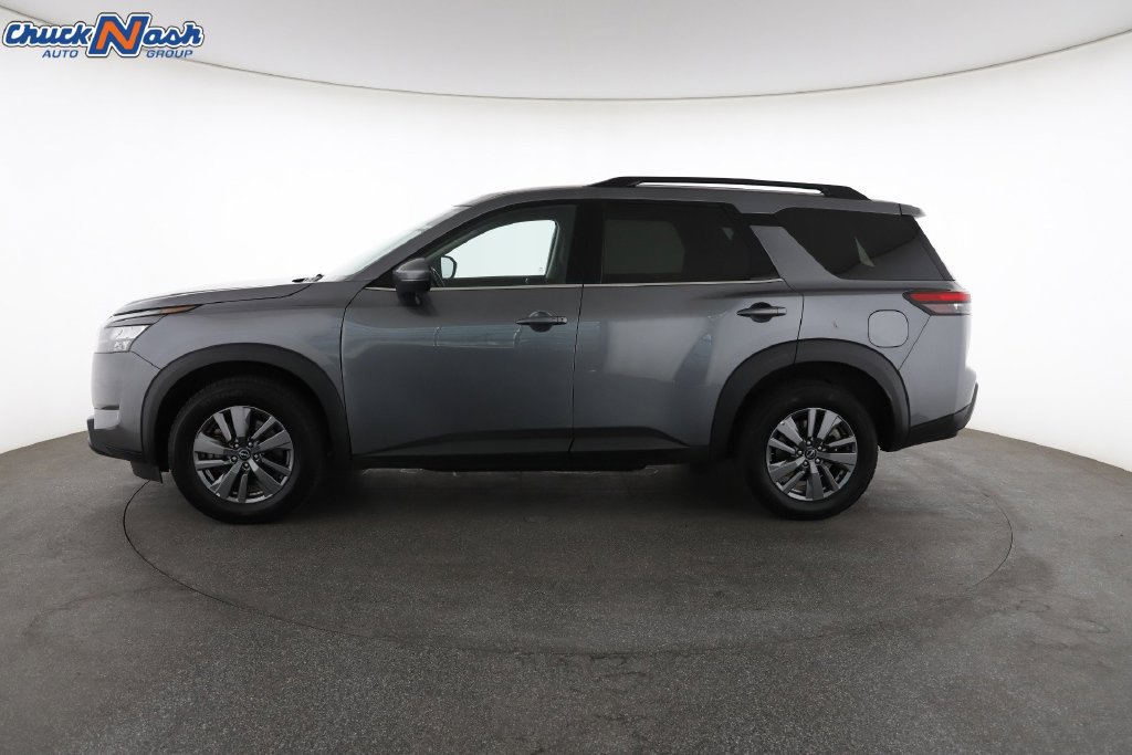 Used 2025 Nissan Pathfinder SV AWD/4WD image 7