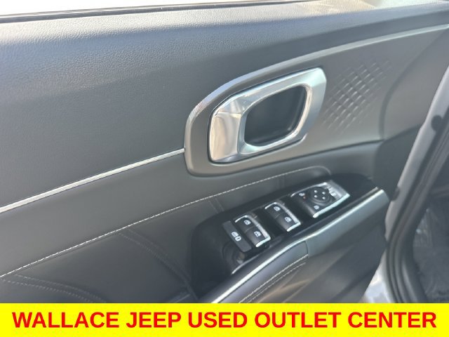 Used 2024 Kia Sorento SX FWD image 18
