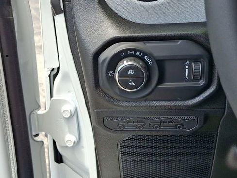 New 2025 Jeep Gladiator Sport image 26