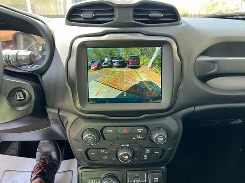 Used 2022 Jeep Renegade Trailhawk w/ Sun/Sound Group image 6