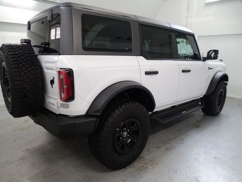 Used 2023 Ford Bronco Wildtrak AWD/4WD image 25