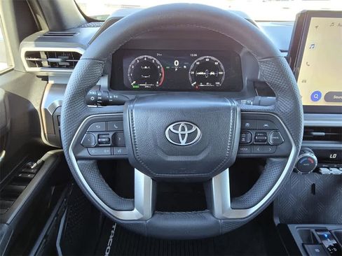 Used 2024 Toyota Tacoma TRD Sport image 21