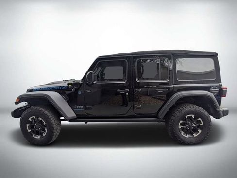 Used 2024 Jeep Wrangler Unlimited Rubicon 4xe w/ Technology Group AWD/4WD image 6