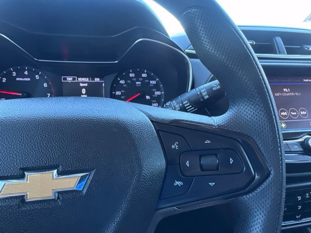 Used 2023 Chevrolet TrailBlazer LT FWD image 19