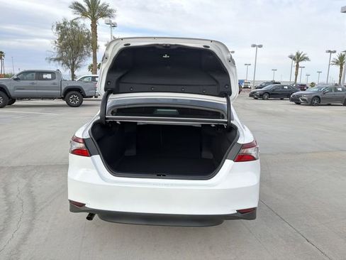 Certified 2022 Toyota Camry LE FWD image 30