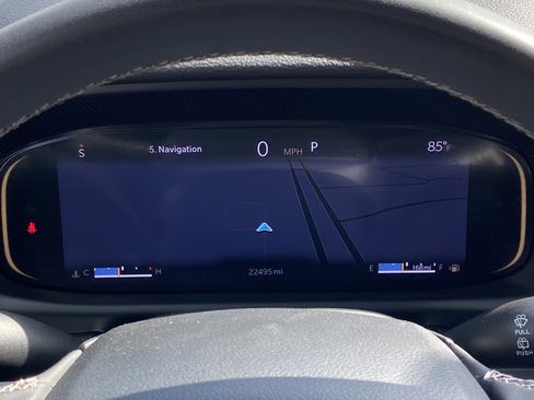 Used 2024 Jeep Wagoneer L Series II image 13