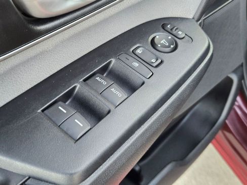 Used 2018 Honda CR-V EX image 24