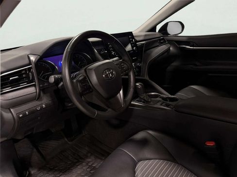 Used 2023 Toyota Camry SE w/ Blackout Package (TMS) AWD/4WD image 14