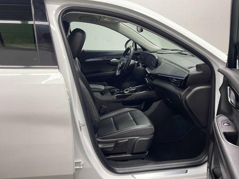 Used 2024 Buick Envision Preferred AWD/4WD image 22