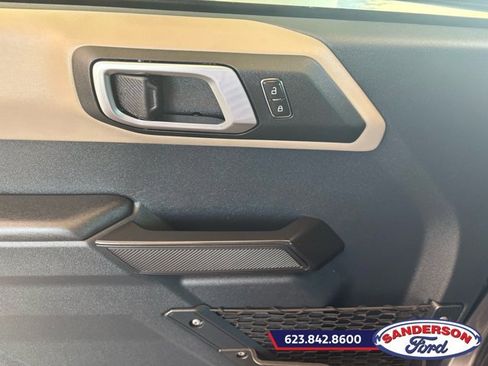 Used 2024 Ford Bronco Wildtrak AWD/4WD image 11