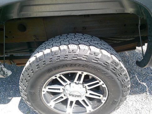 Used 2006 Chevrolet Silverado 2500 W/T w/ Skid Plate Package AWD/4WD image 19