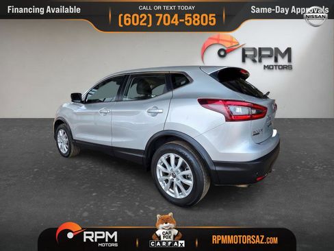 Used 2021 Nissan Rogue Sport S image 4