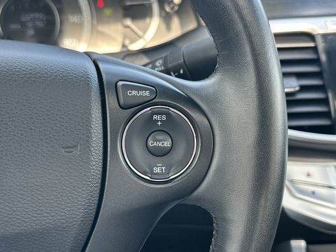 Used 2013 Honda Accord EX-L image 10