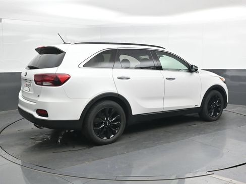 Used 2020 Kia Sorento S AWD/4WD image 2