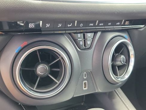 Certified 2023 Chevrolet Blazer LT FWD image 30