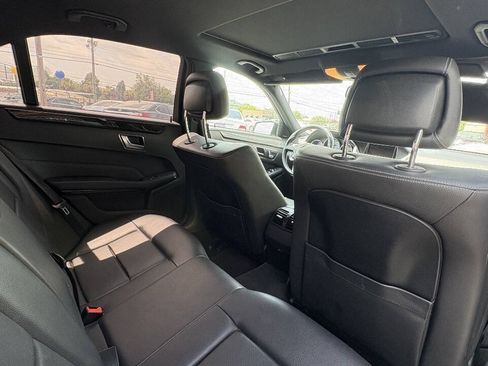 Used 2016 Mercedes-Benz E 350 4MATIC Sedan image 6