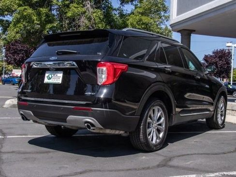 Used 2023 Ford Explorer Limited w/ Equipment Group 301A AWD/4WD image 7