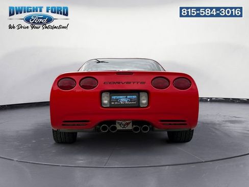 Used 2003 Chevrolet Corvette Coupe RWD image 4